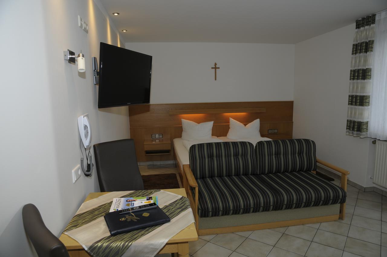 Gasthof Zur Krone Mitteleschenbach Quarto foto